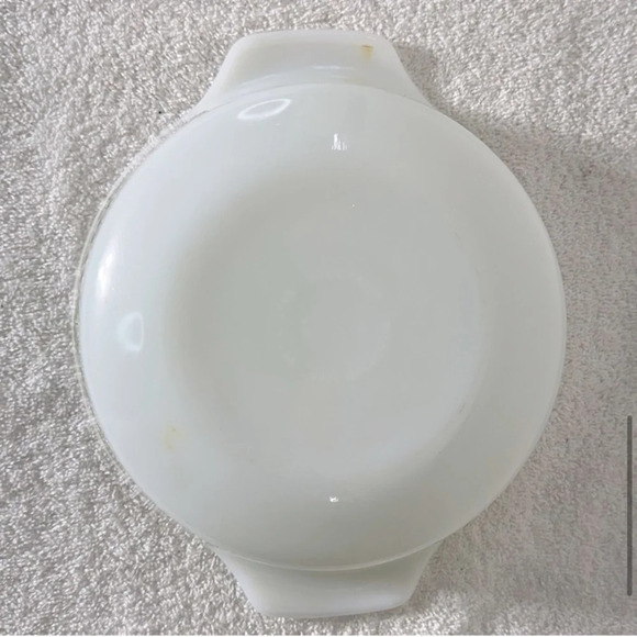 Vintage Milk Glass Green Daisy Flower Round Casserole Dish W Lid - Picture 9 of 14